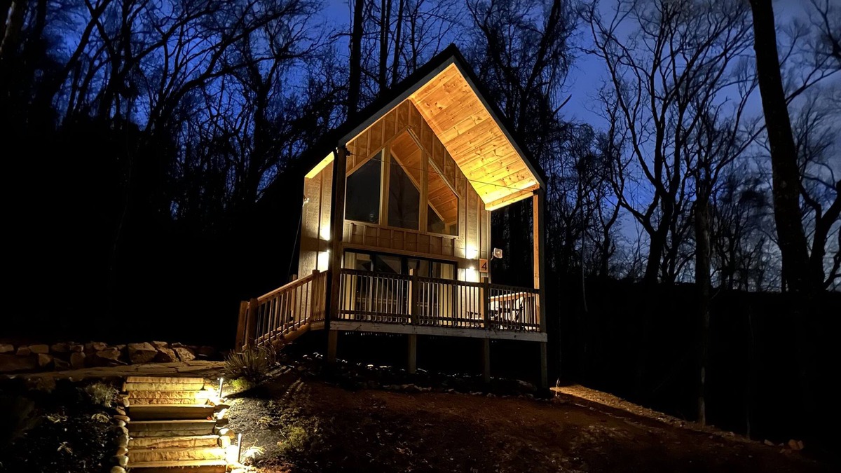 Gatlinburg - Pigeon Forge Cottage | UT Football + Stargaze 50 minutes to stadium! - 5