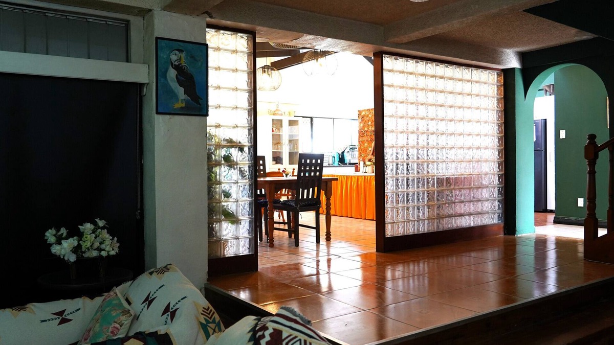 Nuku'alofa Bed & Breakfast | 'Utu'one Bed & Breakfast