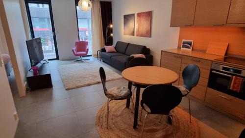 Tampere Apartment | Uusi, avara, saunallinen keskustakaksio