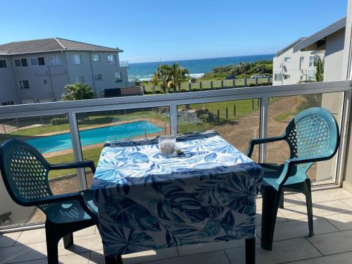 Manaba Beach Apartment | Uvongo Chalet 11