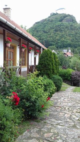 Fuzer House | Vár-Lak Vendégház