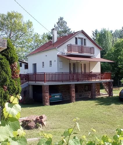 Abrahamhegy House | Vízközeli 2-5 fős nyaraló Ábrahámhegy