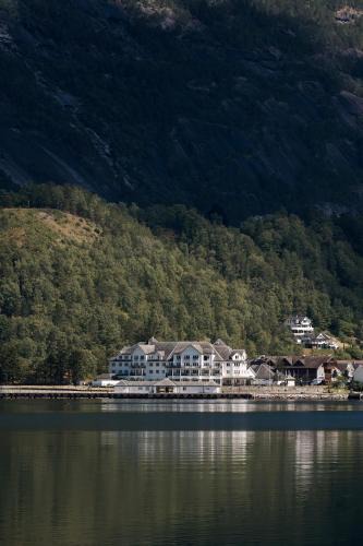 Eidfjord Hotel | Vøringfoss Hotel