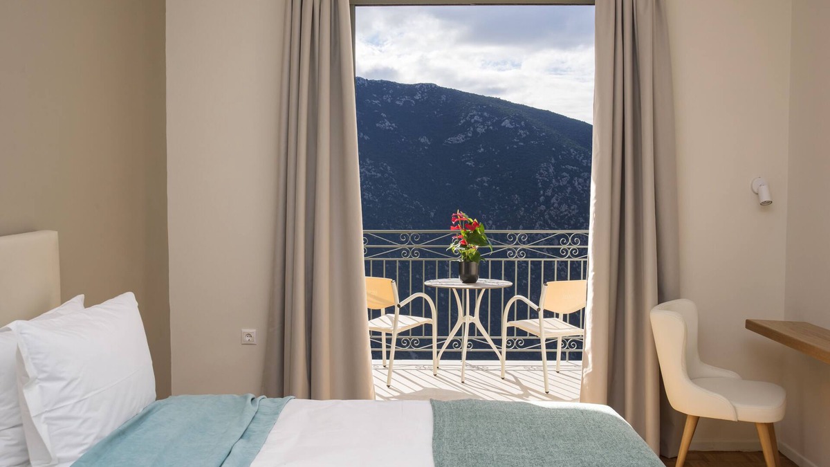 Delphi Hotel | V Hotel Delphi