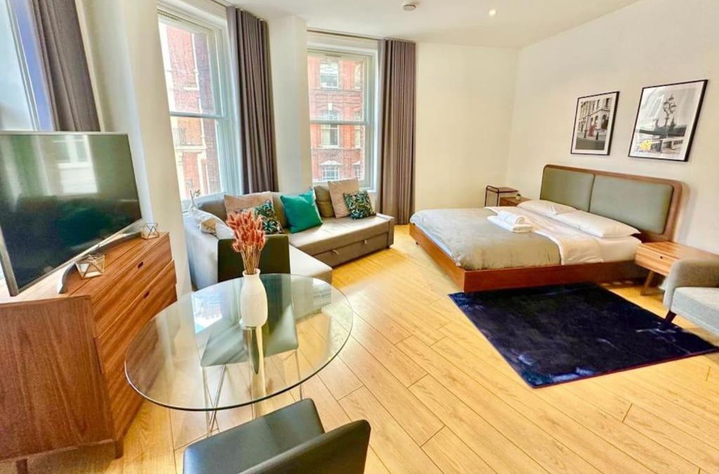 Soho Apartment | V04 - Fantastic Apartment - Piccadilly Circus on your Doorstep.