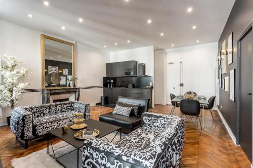 Vivienne Apartment | V2D Vivid Elegance near Palais Royal 4P