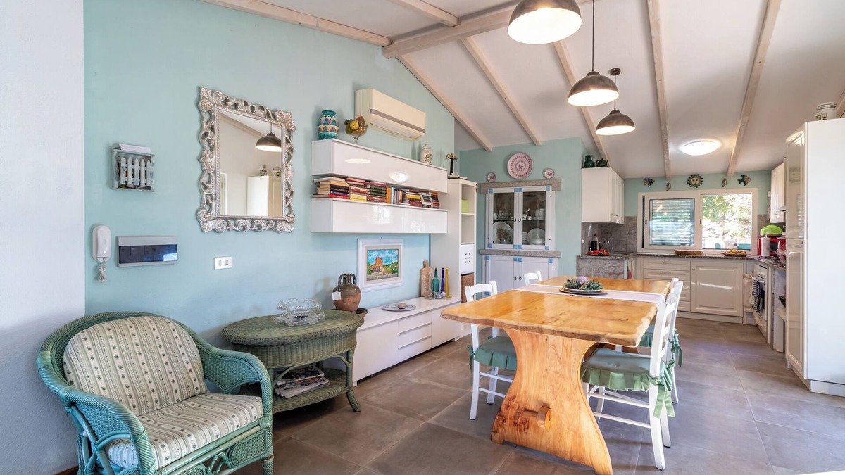 Trinita d'Agultu e Vignola House | Vacation Home "Statzu Butzu" with Private Covered Terrace & Wi-Fi