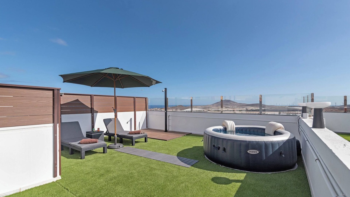 Aguimes Apartment | Vacation Apartment 'Unidad A' with Sea View, Wi-Fi and Air Conditioning
