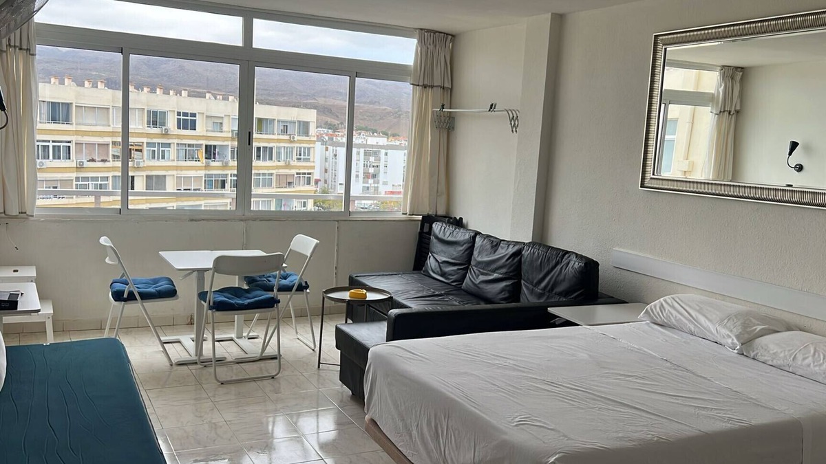 Playa del Ingles Apartment | Vacation Apartment 'Mirador Los Molinos' with Sea View, Shared Pool and Shared Garden