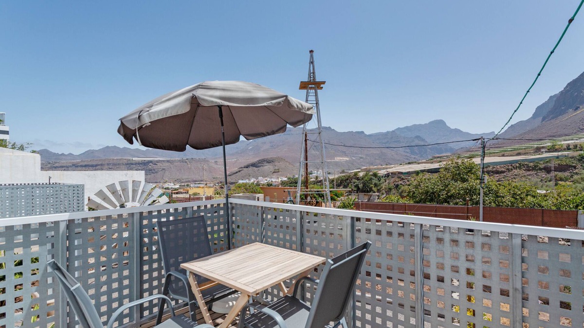 La Aldea de San Nicolas House | Vacation Home 'El Blanquizal B' with Mountain View, Wi-Fi, and Air Conditioning