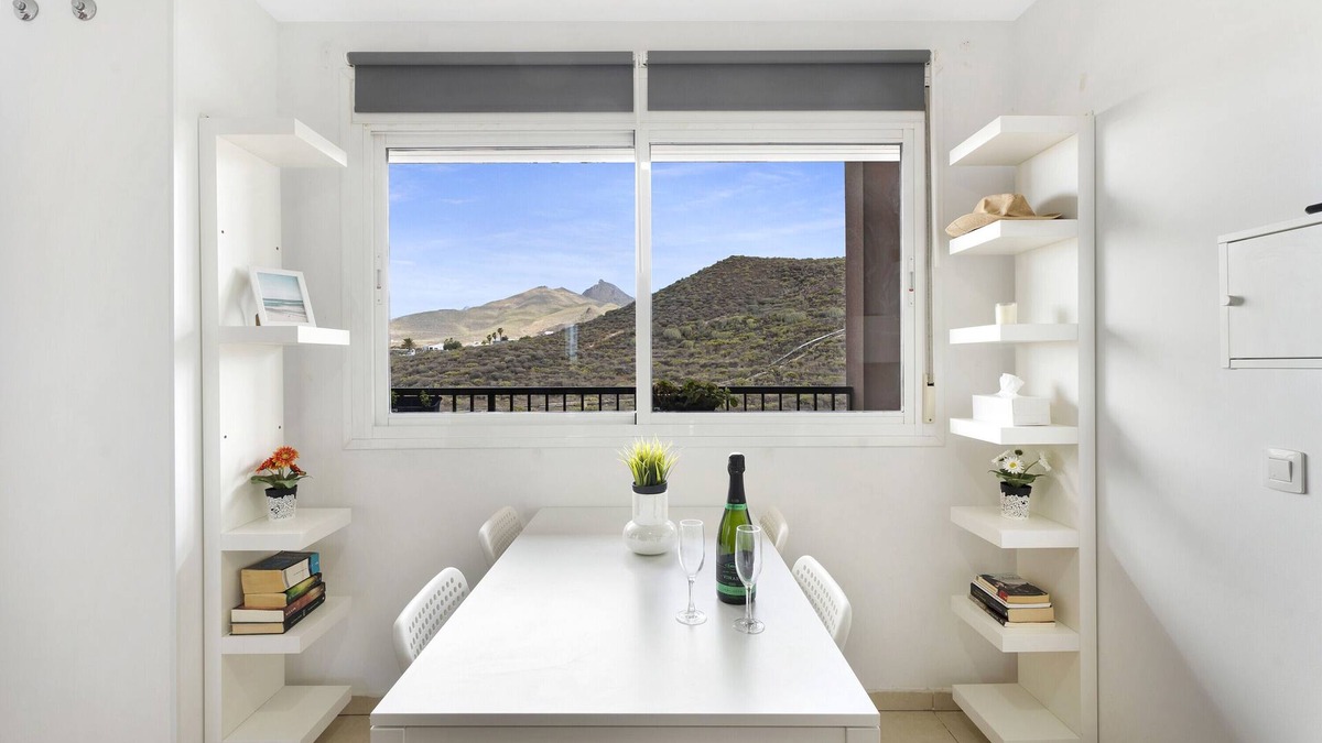 San Miguel de Abona Apartment | Vacation Apartment 'Villa´s Place' with Mountain View and Wi-Fi