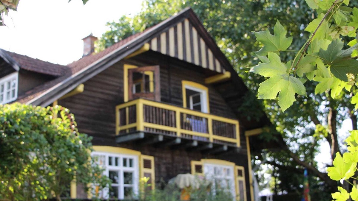 Diessen am Ammersee Apartment | Vacation apartment at the walnut tree