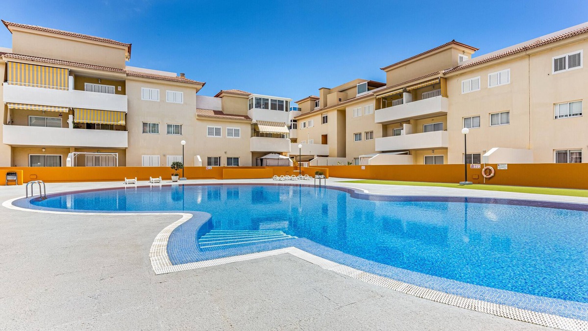 Puerto de Guimar Apartment | Vacation Apartment 'La Octava Isla' with Shared Pool, Wi-Fi