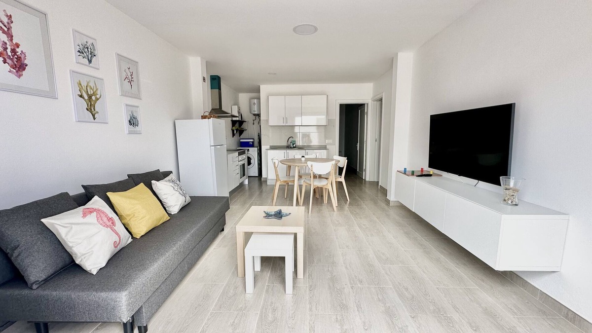 Caleta de Sebo Apartment | Vacation Apartment "La Casita De Gara"