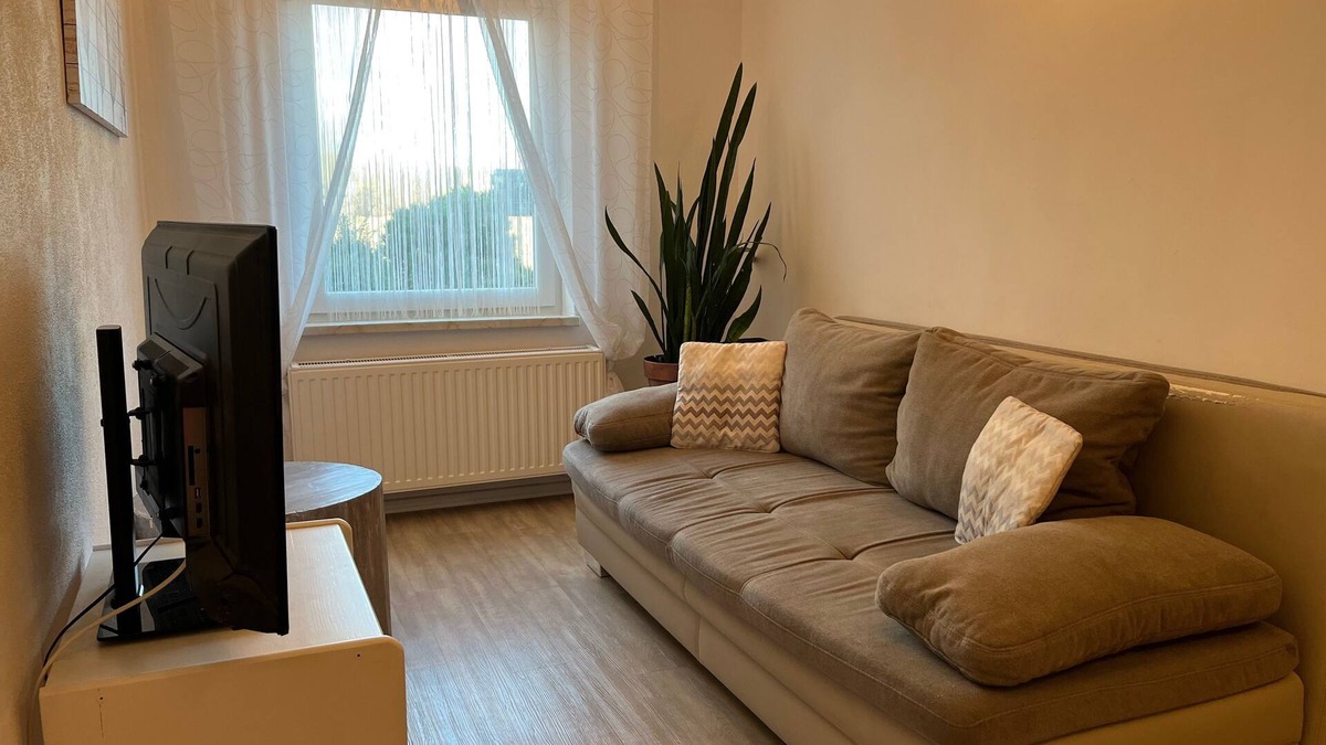 Hirschburg Apartment | Vacation apartment/apartment for 5 guests with 42m² in Neu Hirschburg (271170)