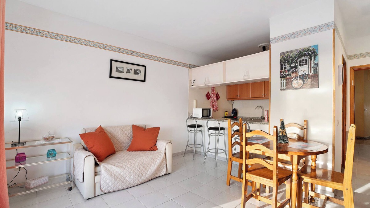 Los Cristianos Apartment | Vacation Apartment 'Morales' with Sea View and Private Terrace