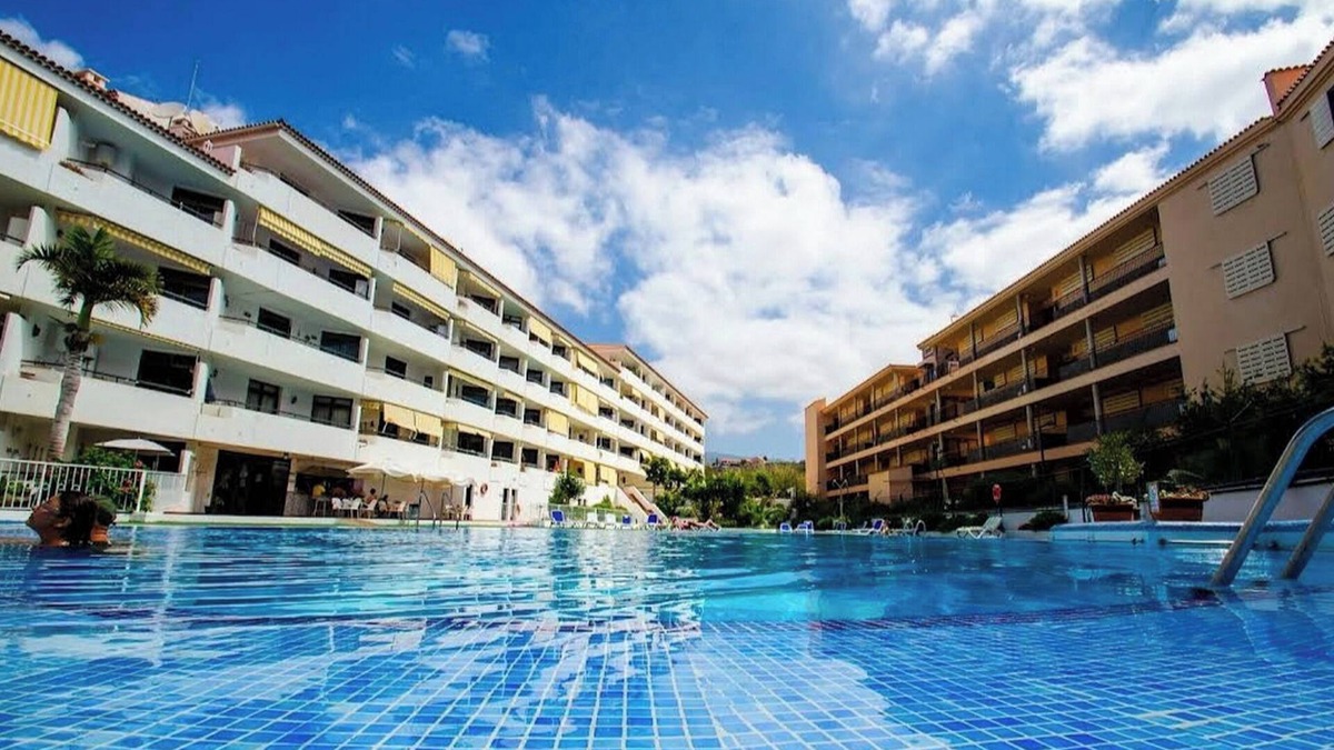 Los Cristianos Apartment | Vacation Apartment 'Relaxing Los Cristianos' with Sea View, Wi-Fi and Air Conditioning