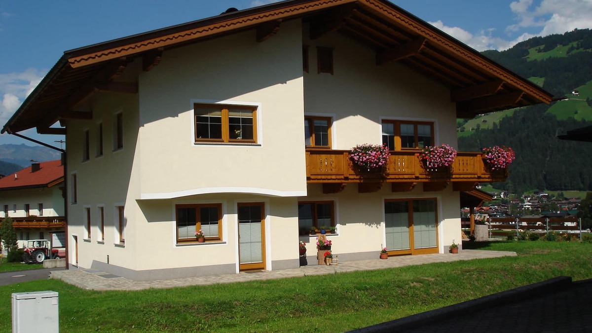 Schwendau Apartment | Vacation apartment for 2 to 9 people