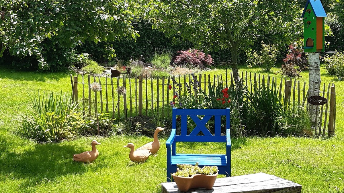 Illmensee House | Vacation apartment "3 Seen" with garden, near Illmensee and Lake Constance