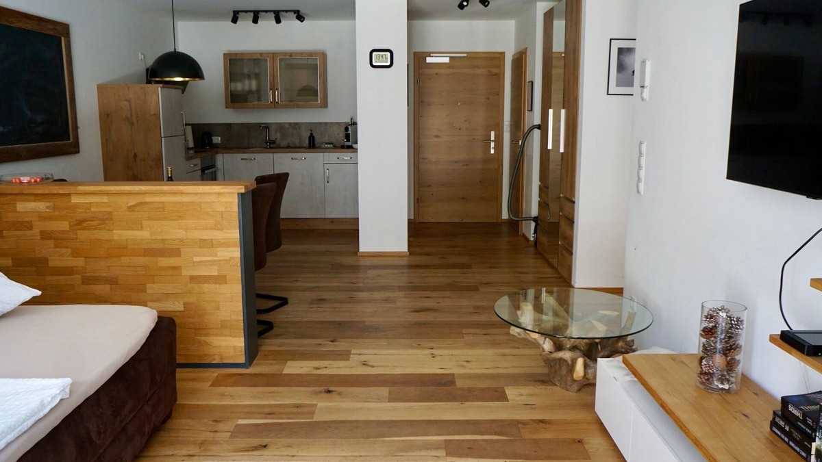 Runhof Apartment | Vacation apartment/apartment for 4 guests with 70m² in Längenfeld (296463)
