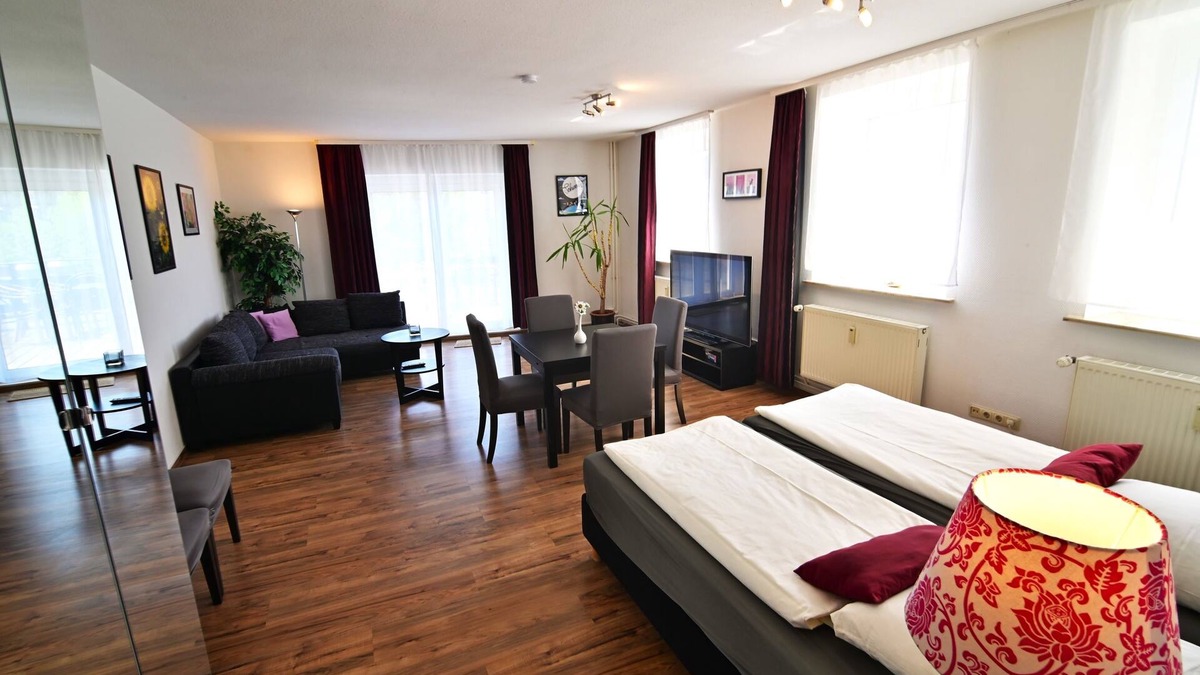 Schwerin Apartment | Vacation apartment/apartment for 6 guests with 72m² in Schwerin (51902)