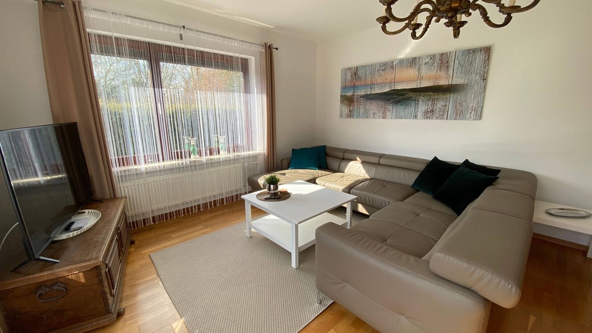 Dietrichsfeld Apartment | Vacation apartment/apartment for 4 guests with 65m² in Aurich (125611)