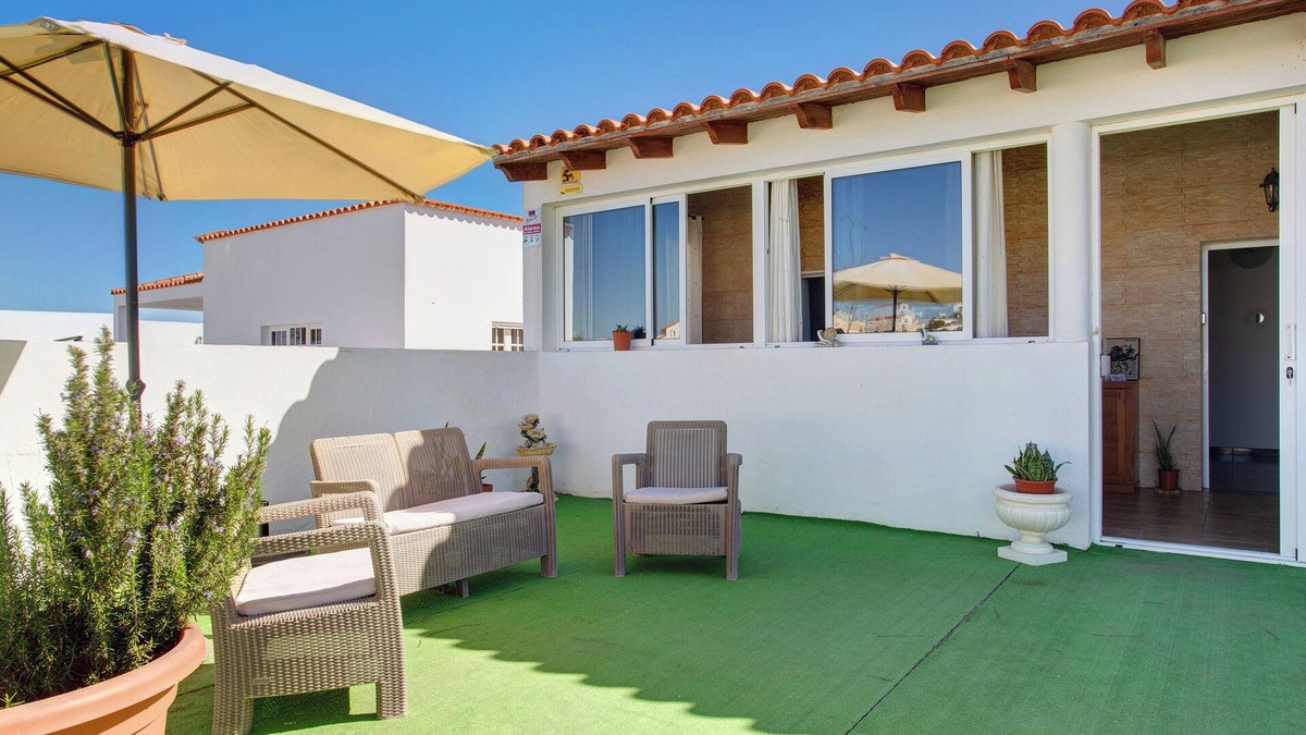 Villaverde Apartment | Vacation Apartment 'Casa Tomás A' with Mountain View, Shared Pool and Wi-Fi