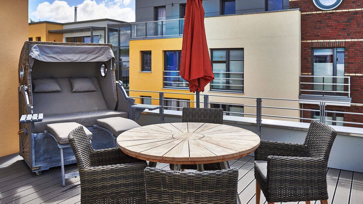 Eckernfoerde Apartment | Vacation apartment/apartment for 4 guests with 100m² in Eckernförde (76037)