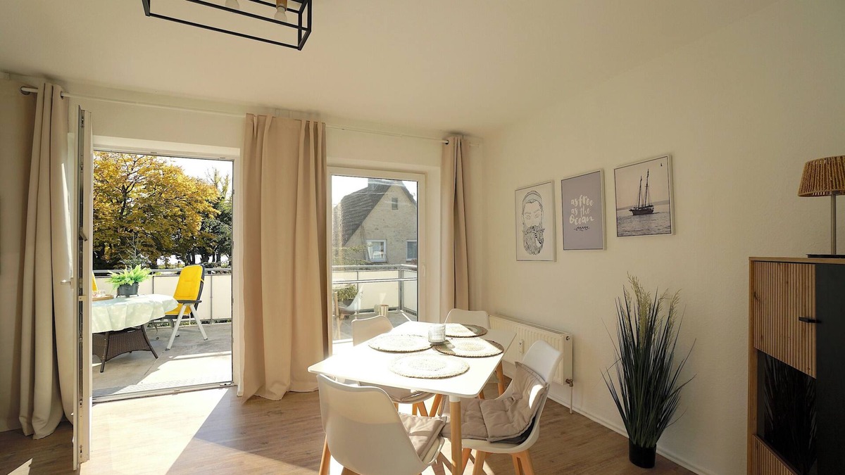 Eckernfoerde Apartment | Vacation apartment with large balcony and view of Eckernförde Bay
