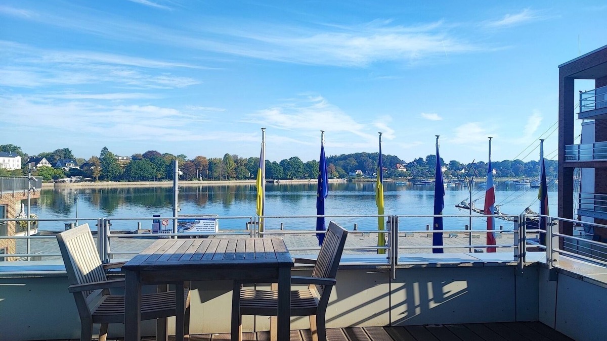Eckernfoerde Apartment | Vacation apartment/apartment for 2 guests with 75m² in Eckernförde (175854)