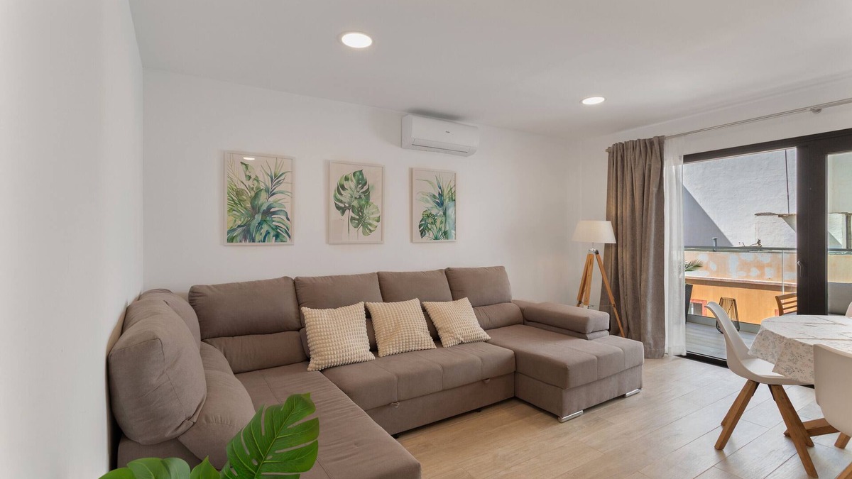 Arguineguin Apartment | Vacation Apartment 'Lupama Suite' with Private Pool, Wi-Fi and Air Conditioning