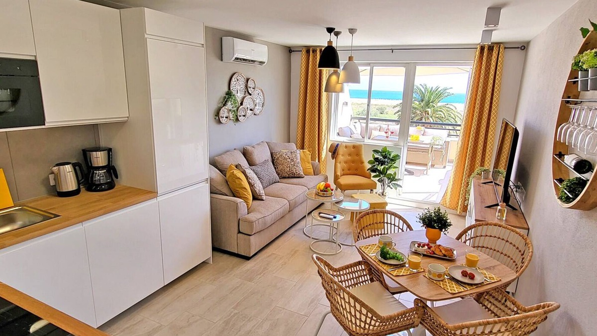 Morro Jable Apartment | Vacation apartment Sol, sea view, air conditioning, WiFi, pool, close to the beach, Morro Jable