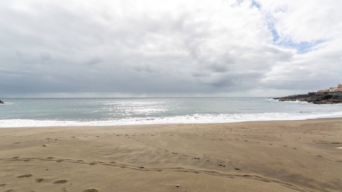 La Garita Apartment | Vacation Apartment 'Garita Piece and Beach' with Sea View, Wi-Fi and Air Conditioning