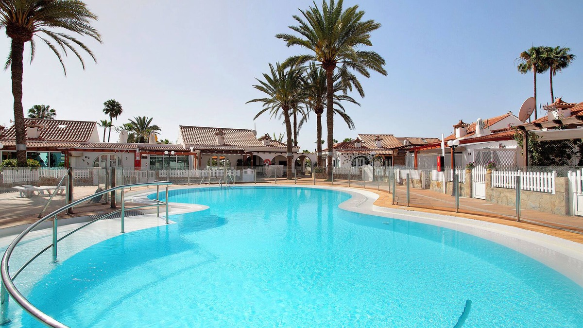Maspalomas Apartment | Vacation Apartment In A Hotel 'Sun and Beach Maspalomas' with Pool and Air Conditioning