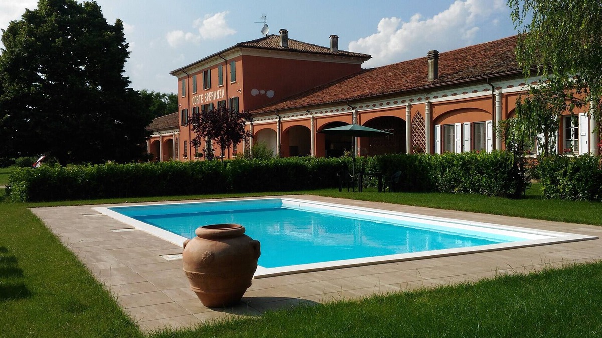 Medole Other | Vacation-apartment in a farmhouse near GardaLake, ideal for families