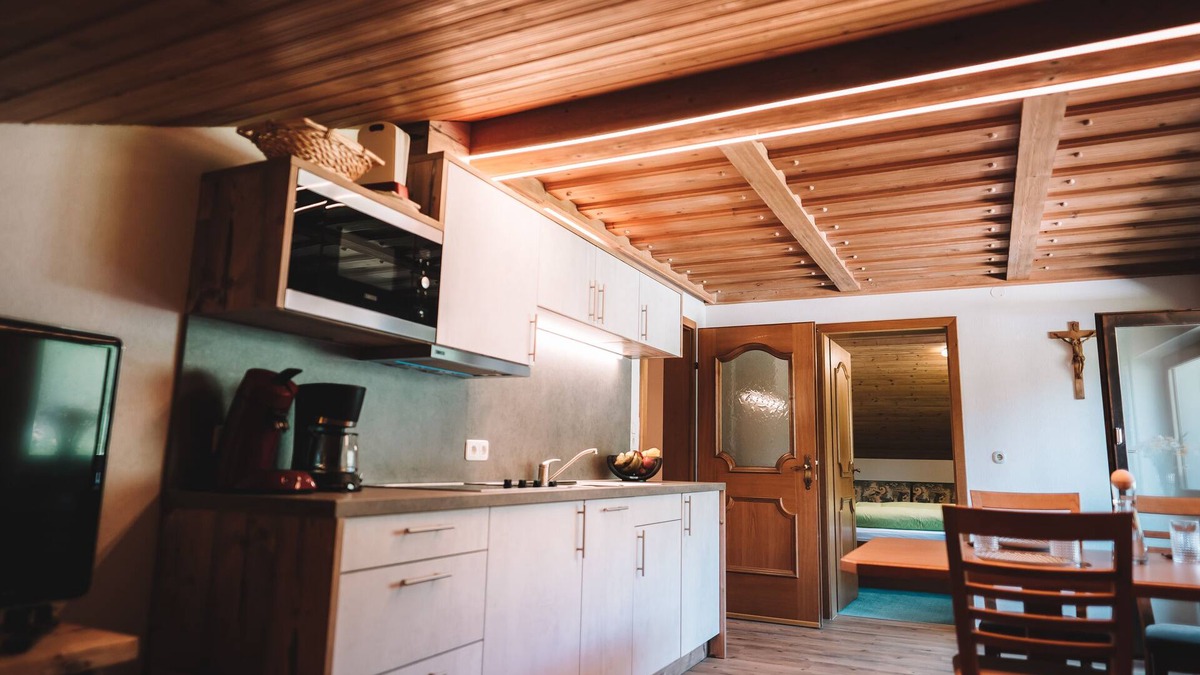 Bach Apartment | Vacation apartment Jöchelspitze for 2-6 persons with 2 bedrooms