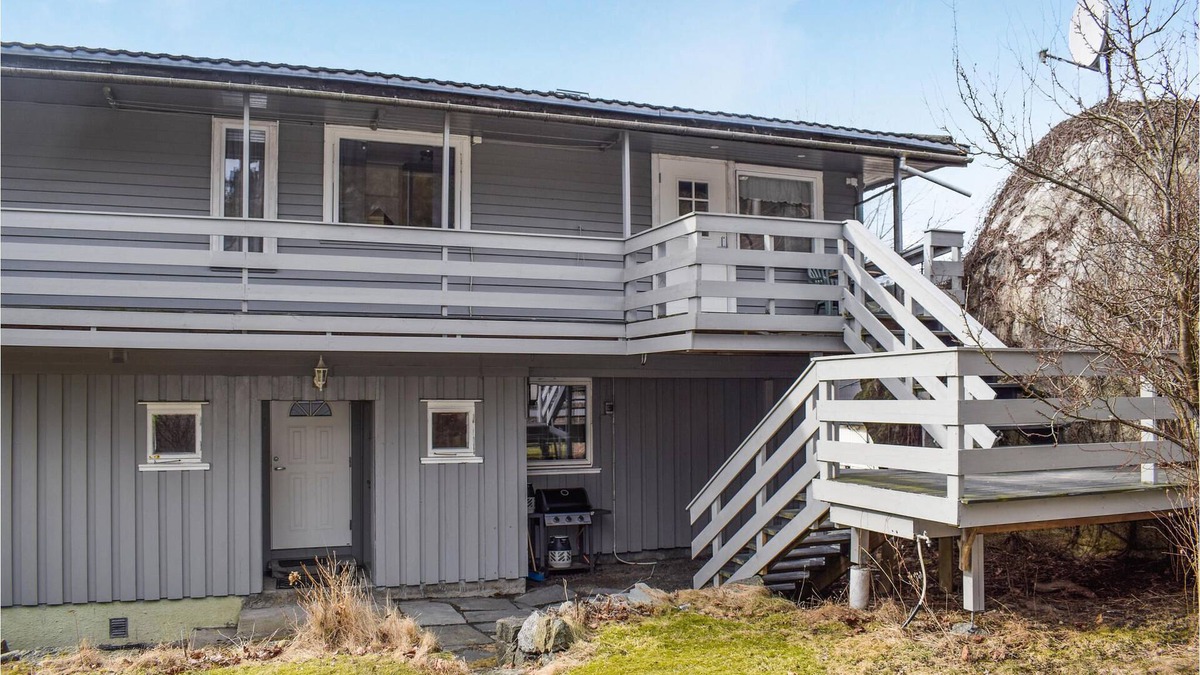 Larvik Apartment | Vacation apartment near a beautiful fjord