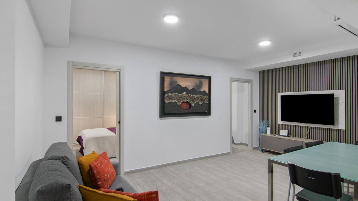 Las Palmas de Gran Canaria Apartment | Vacation 'Cerca De La Playa' with Wi-Fi and Air Conditioning