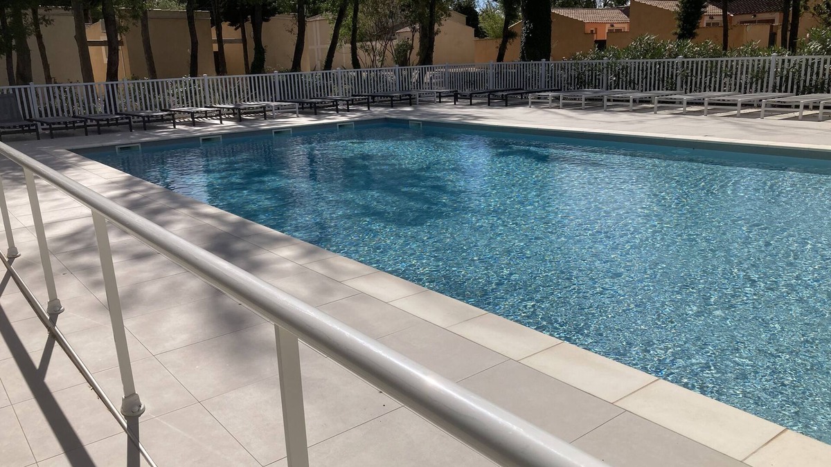St.-Remy-de-Provence Cottage | Vacation cottage with swimming pool in Saint-Rémy-de-Provence