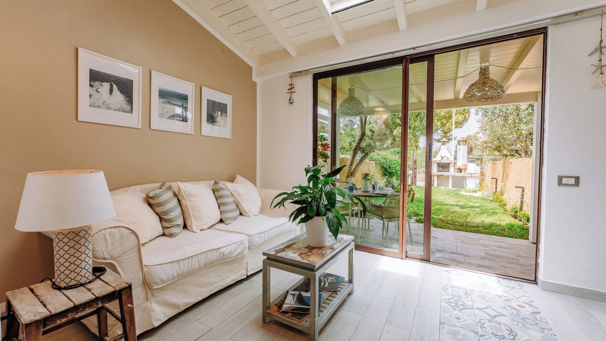 Capitana House | Vacation Home Costabeach 5 min from the beach and marina of Capitana