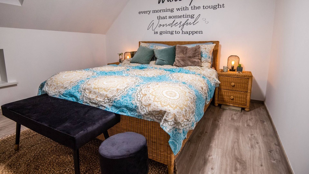 Bredene Villa | Vacation home 1 km from beach & sea