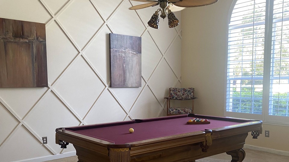 Metro West House | Vacation home 3 miles from Universal