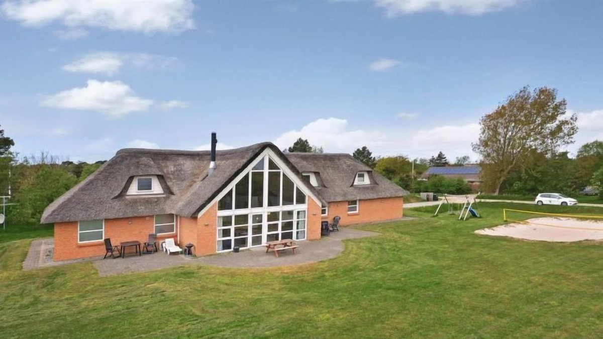 Toftum House | Vacation home "Agny" - 3.4km from the sea in Western Jutland in Rømø - 16 persons, 6 bedrooms
