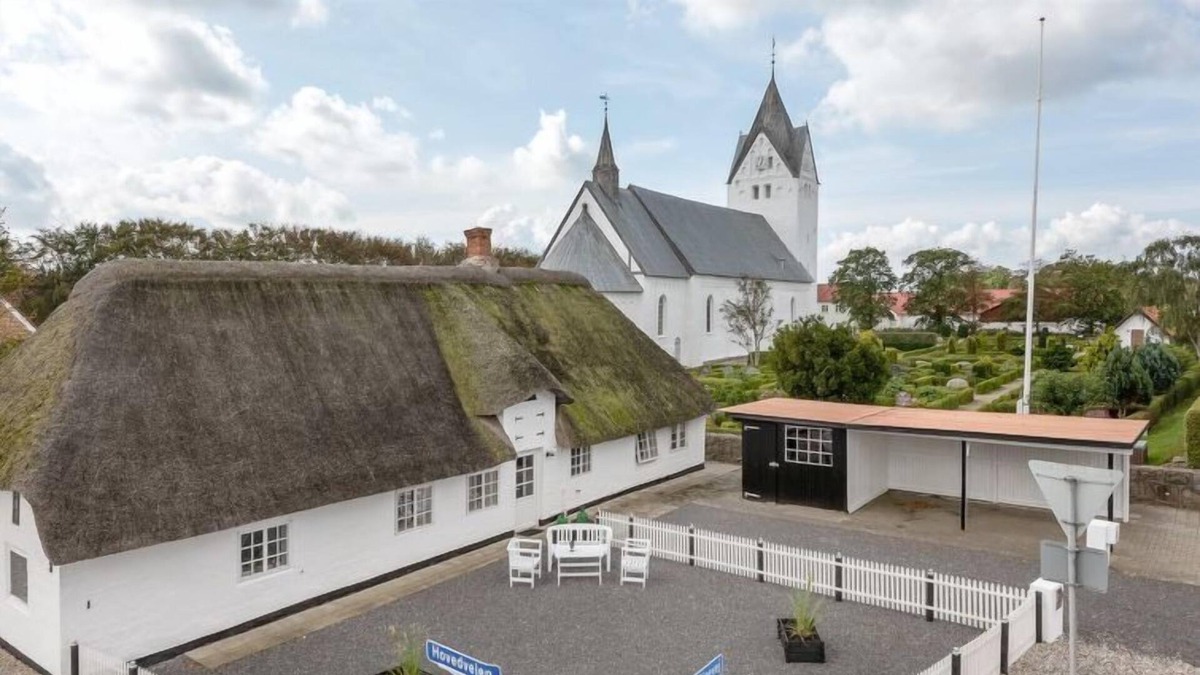 Skaerbaek House | Vacation home "Armela" - 15.5km from the sea in Western Jutland in Skærbæk - 8 persons, 3 bedrooms