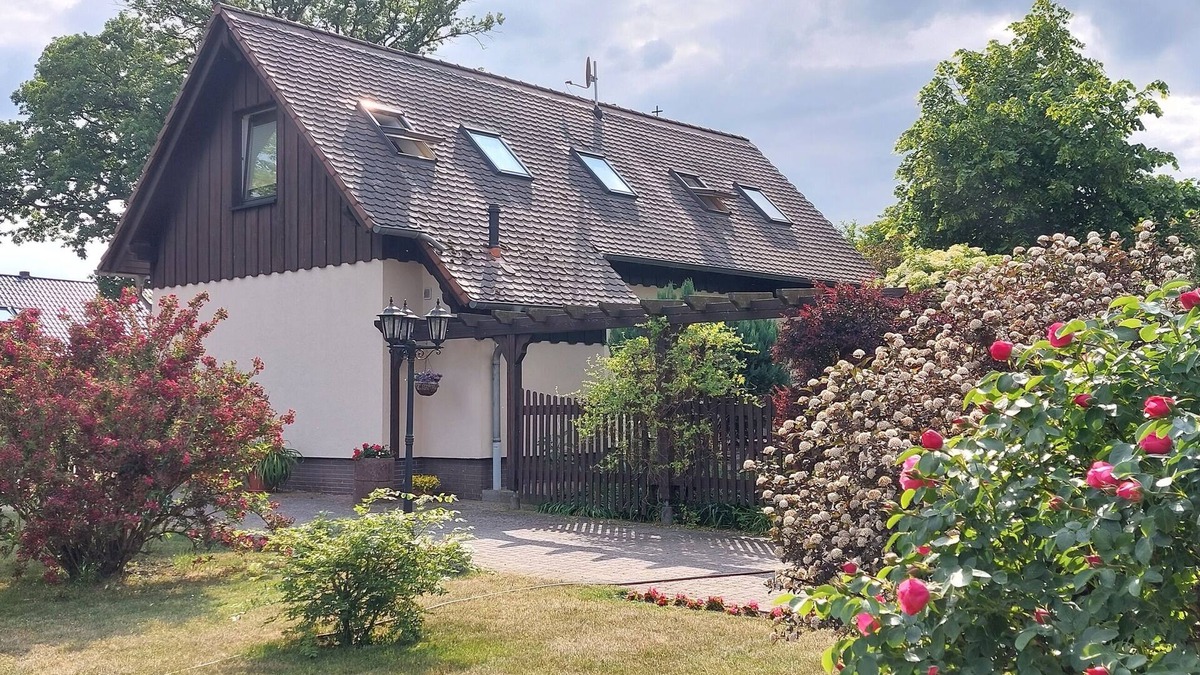 Temnitzquell House | Vacation home at the village green