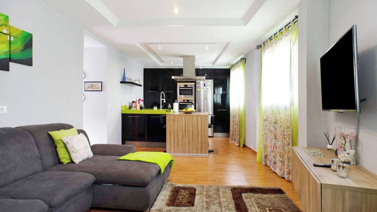 Las Vegas House | Vacation Home 'Atico Las Vegas' with Sea View, Whirlpool and Wi-Fi