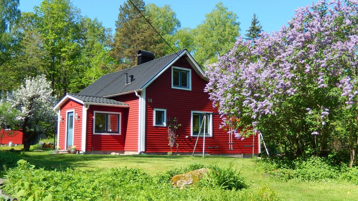 Fagelfors House | Vacation home "Blomsterhus Fågelfors" in the municipality of Högsby in Småland