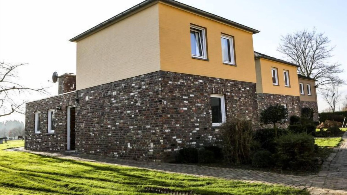 Landsrade House | Vacation home Bungalowpark Landsrade in Gulpen - 6 persons, 3 bedrooms