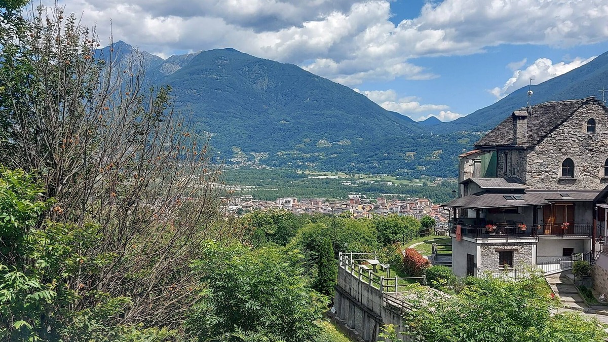 Domodossola House | Vacation home Ca' Andriöi 5 minutes by car from Domodossola station
