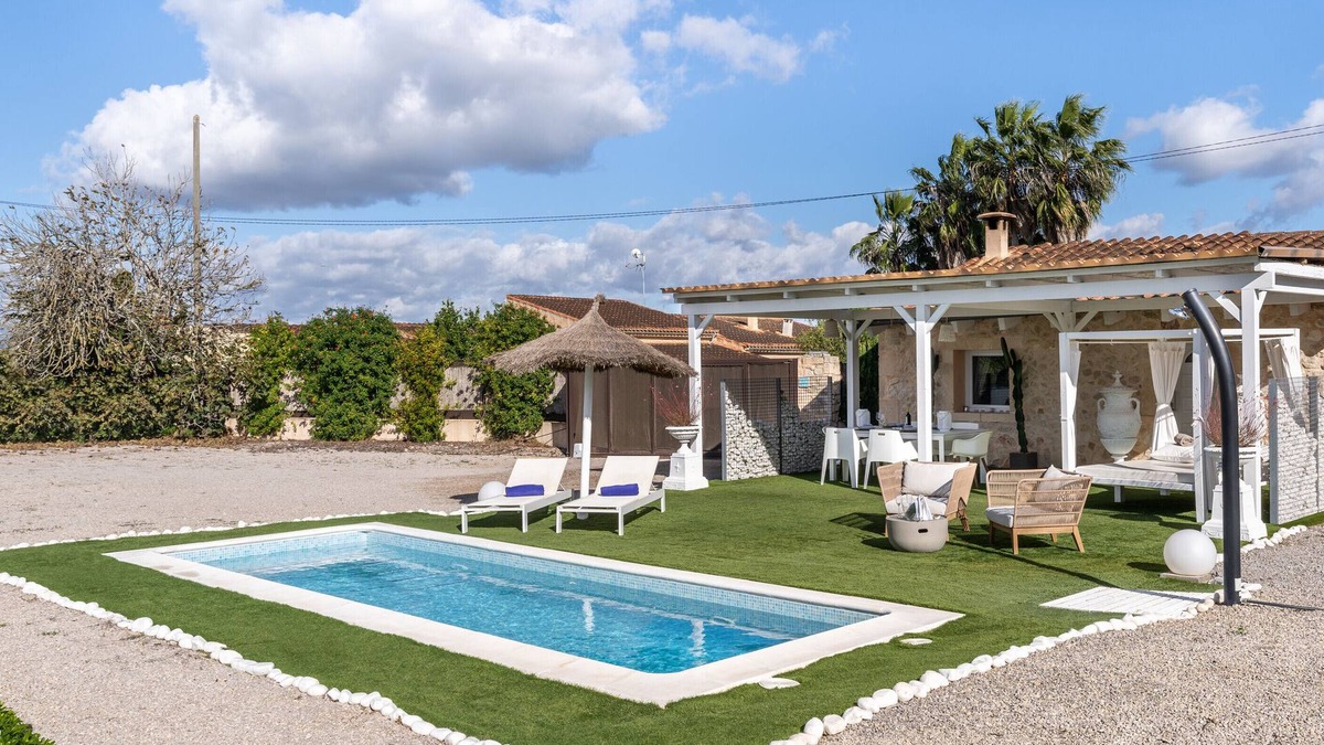 Montuiri House | Vacation Home 'Casa Kay Montuiri' with Mountain View, Private Pool and Wi-Fi
